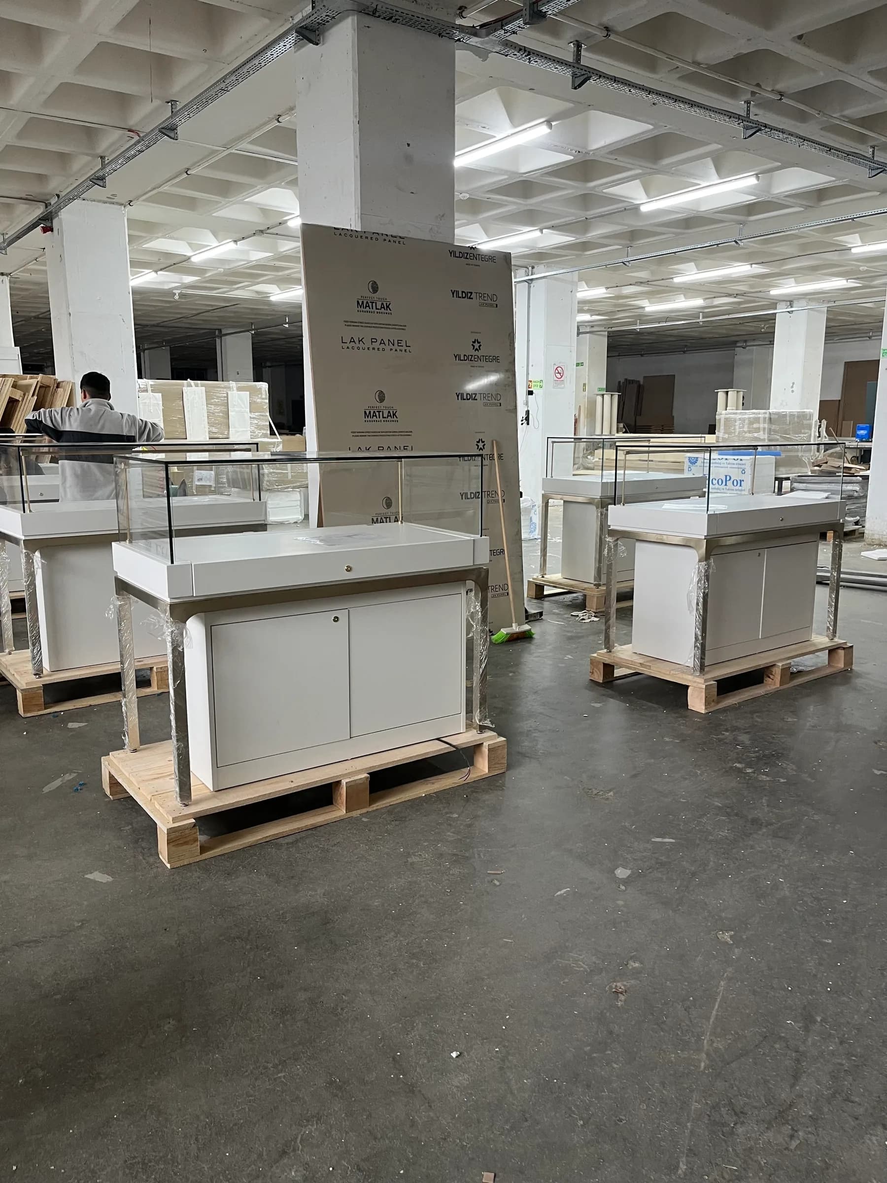 Won’t a messy shop turn off customers?